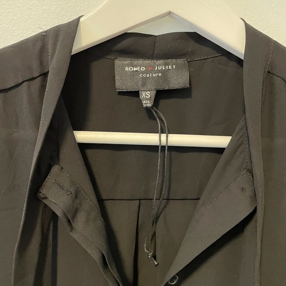 Romeo + Juliet Couture Black Sheer Tunic Blouse - Picture 7 of 12